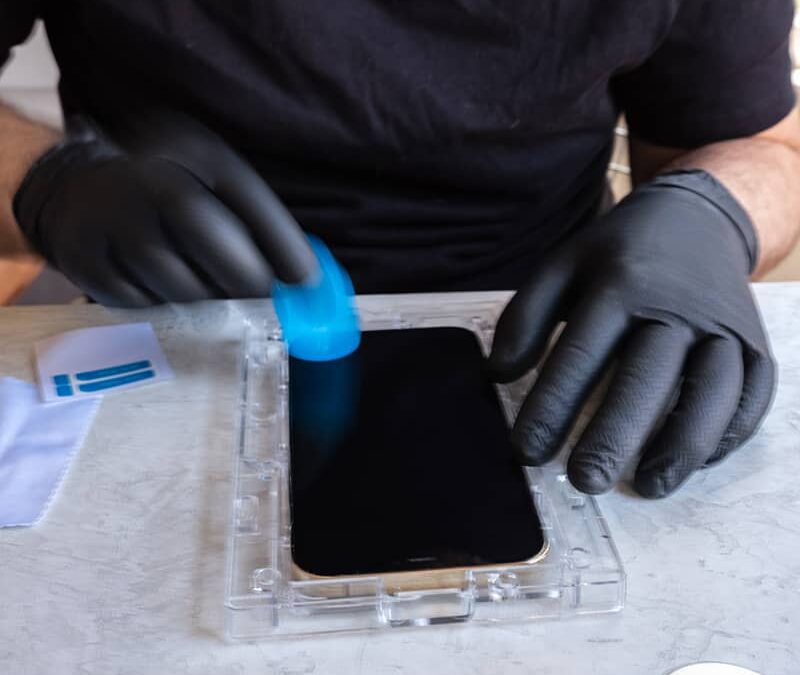 How to Quickly and Easily Fix Your Broken Cell Phone