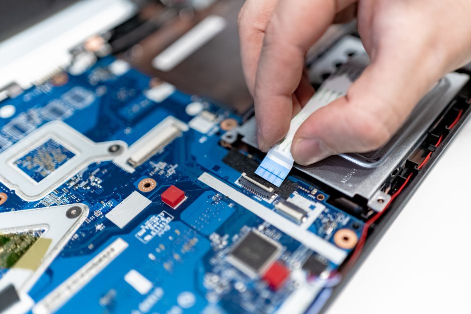 Expert Laptop Repair in Oklahoma City | Dash Cellular